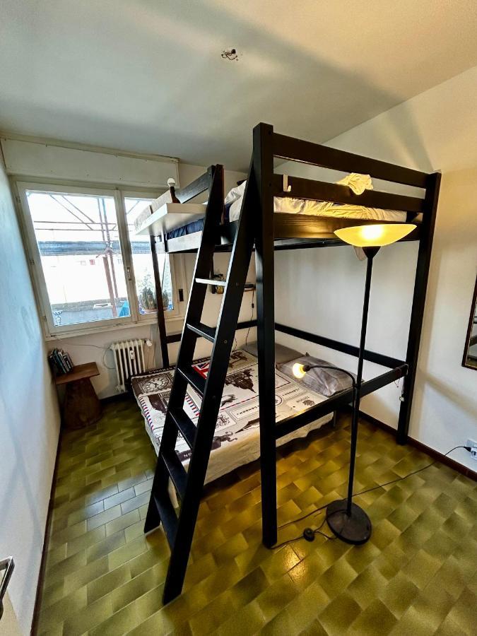 Lighthouse Apartment In Center Of Удіне Екстер'єр фото